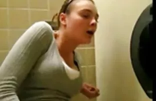 Watch video Deutsch blonde reife frau gratis amateur genießen zwei Lasten auf Kostenlose porno-site, die Heimat der kostenlosen Минет porno-videos und Dreier sex Filme online.